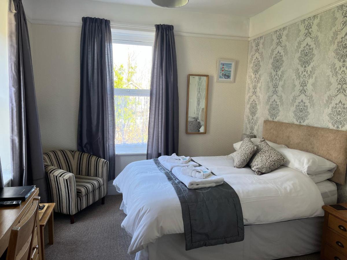Bed and Breakfast Cairn House Ilfracombe Exterior foto